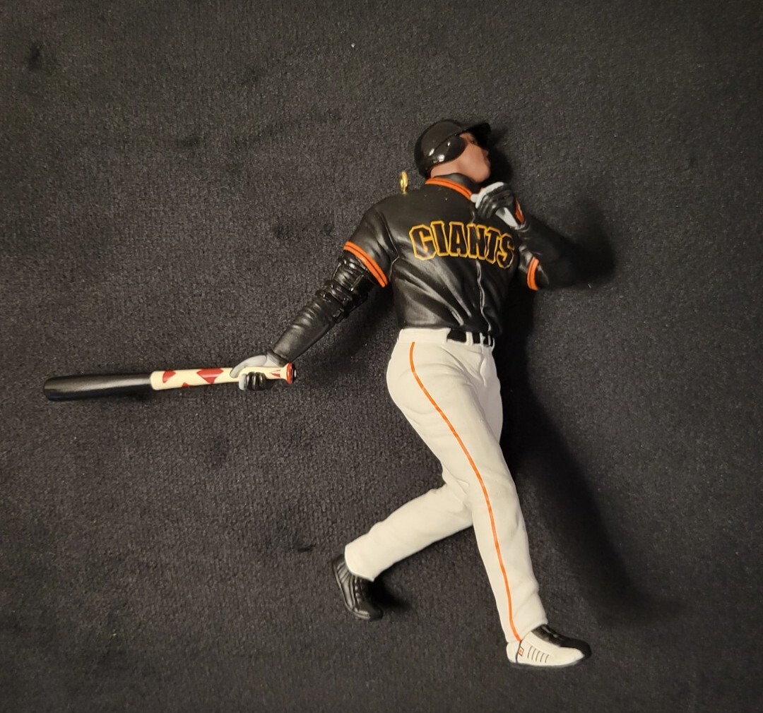 2004 Hallmark Keepsake Ornament Barry Bonds 9th in Series 