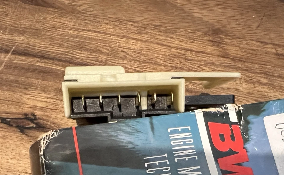 BWD Automotive SL2043 Switches, Solenoids and Actuators - Brake Light Switch - Image 4 of 4