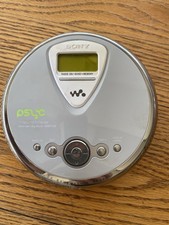 Sony Walkman Psyc D-NF400 CD Atrac3 Plus MP3 TV Weather FM/AM CD Great Condition