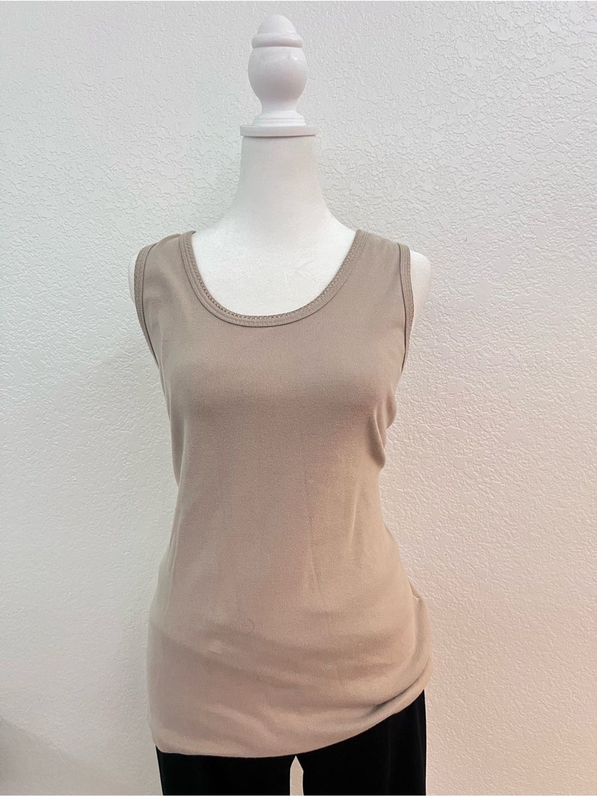 Woolrich Beige Ribbed Tank Top – Women’s Medium – 100% Cotton