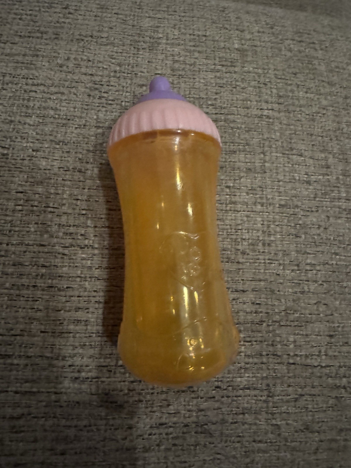 Toys R' Us You & Me 4.5" Magic Disappearing Juice Baby Bottle Toy Doll Accessory