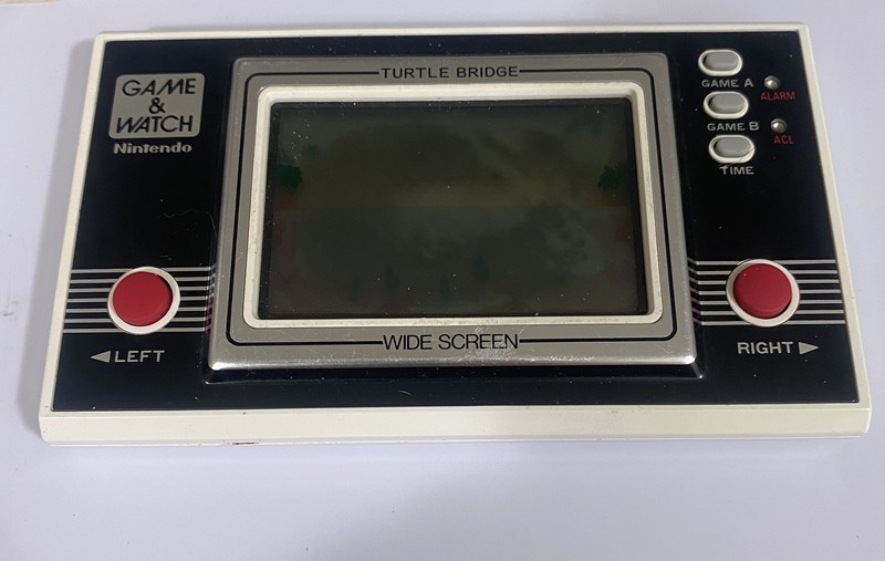 NINTENDO Game & Watch Turtle Bridge Widescreen 1982 TL-28 Tested and Working