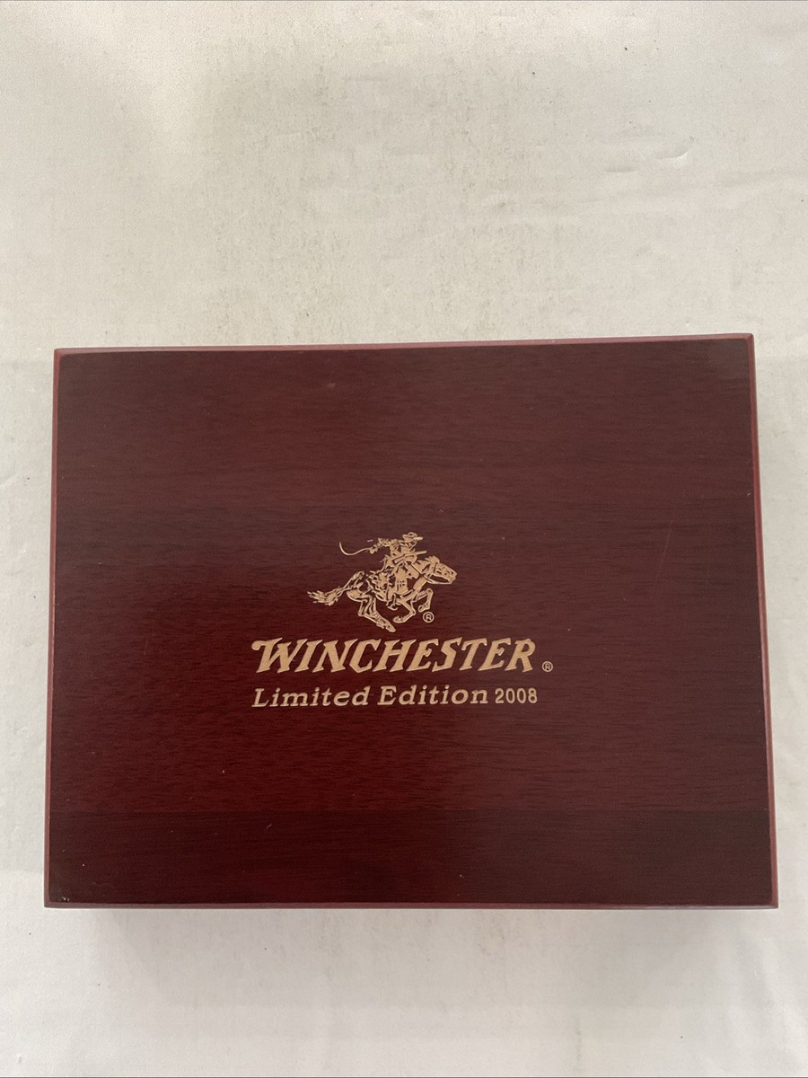Winchester Pocket Knife Set of 3 Knives in Wooden Case Limited