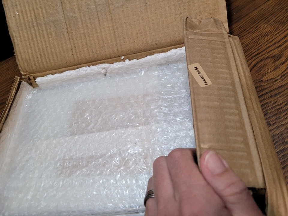 Vintage Pottery Barn Floating Gun Metal Glass Window Picture Photo Frame 4" x 6" - Image 4 of 4