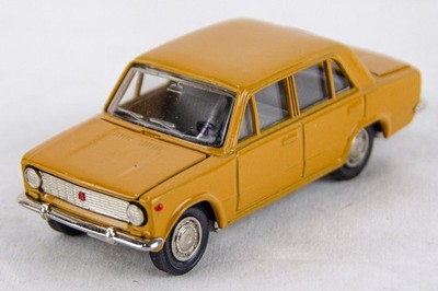 Boîte Vide NovoExport USSR 1/43 – Lada 2105, échelle 1:43, Pour Collectionneur