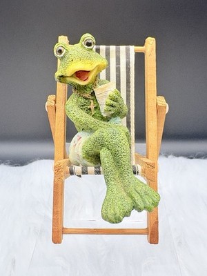 Vintage FROG IN A CHAIR - SMALL SCULPTURE  TWO PIECES   3.5  Frog  X 4.5  Chair