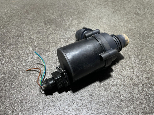 BMW E60 E65 E3 Zusatzwasserpumpe Wasserpumpe 6917700