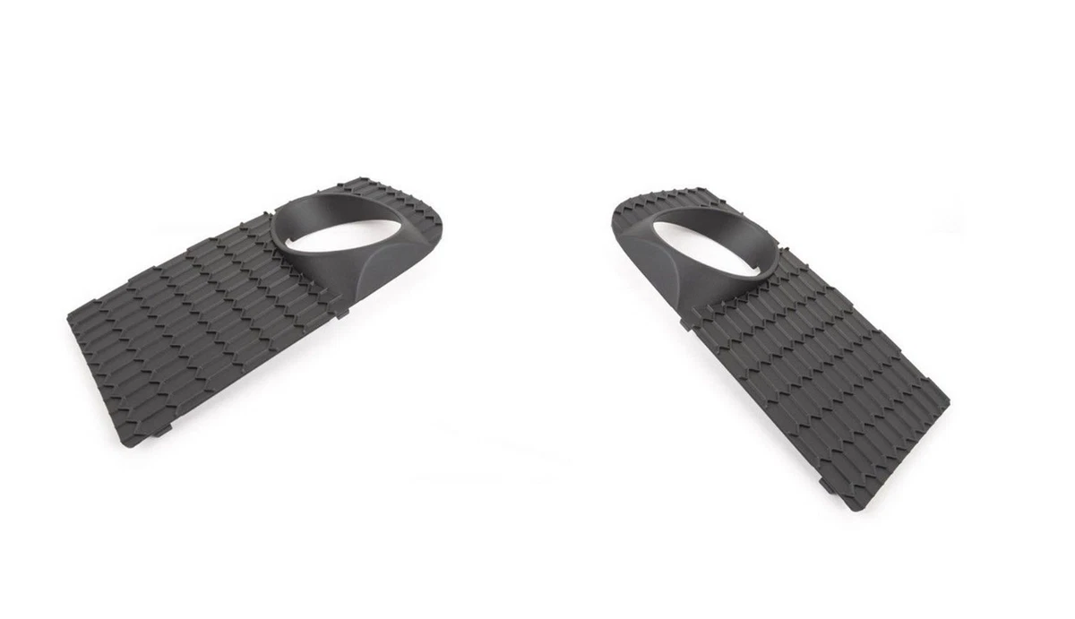 NEU BMW X3 E83 M FRONT NEBELSCHEINWERFER GRILLS PAAR 51113417725  