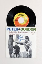 PETER & GORDON Peter Asher SIGNED 7" RECORD SINGLE Knight In Rusty Armor COA