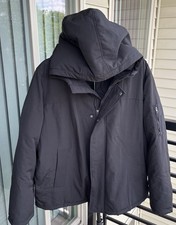 IZOD Mens Hooded Full Zip Quilted Puffer Jack...