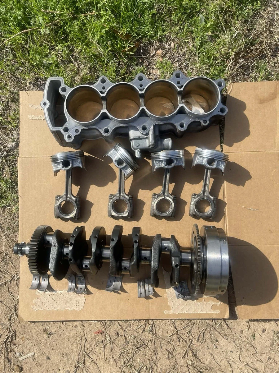 エンジンステータークランクケースカバー＆ガスケット 14031-1402 Nin