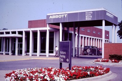 1979 Abbott Laboratories Building Chicago  Kodachrome Slide CJ-C