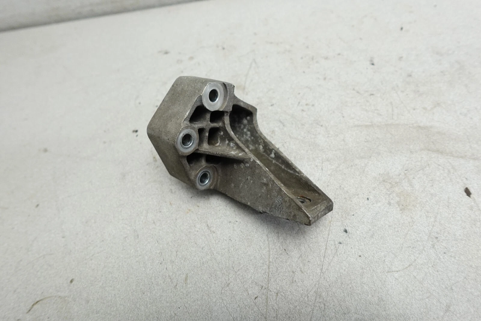 2002-2008 Arctic Cat Trail 4-Stroke Touring OEM Left Front Motor Mount Bracket