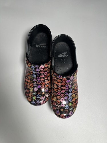 Dansko Viola Multicolor Dot/Cursive Slip On Nurse Clogs Women EU 37 US 6.5 - Picture 4 of 15