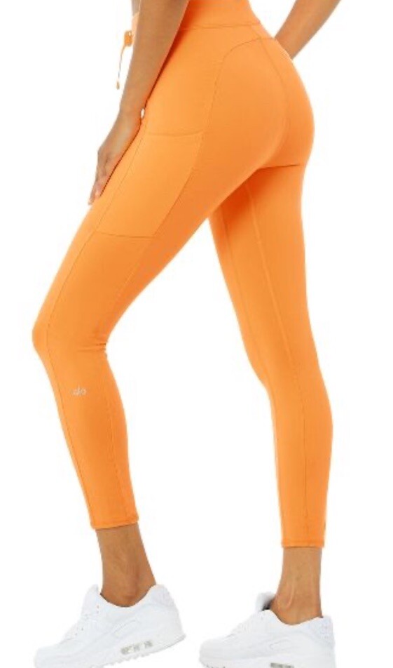 ALO YOGA Women's 7/8 CHECKPOINT Tie Front Leggings Neon Apricot