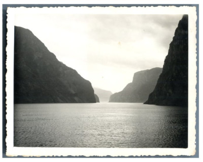 JEUNES MARIÉS, VERS 1950 Vintage silver print Tirage argentique 13x18 Ci EUR 49,00 - IT