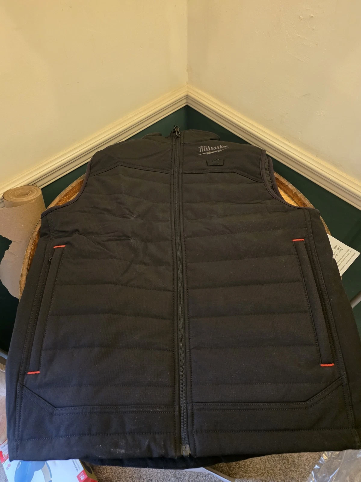 Milwaukee M12 US Size S Men's Heated Vest - Black  image 4