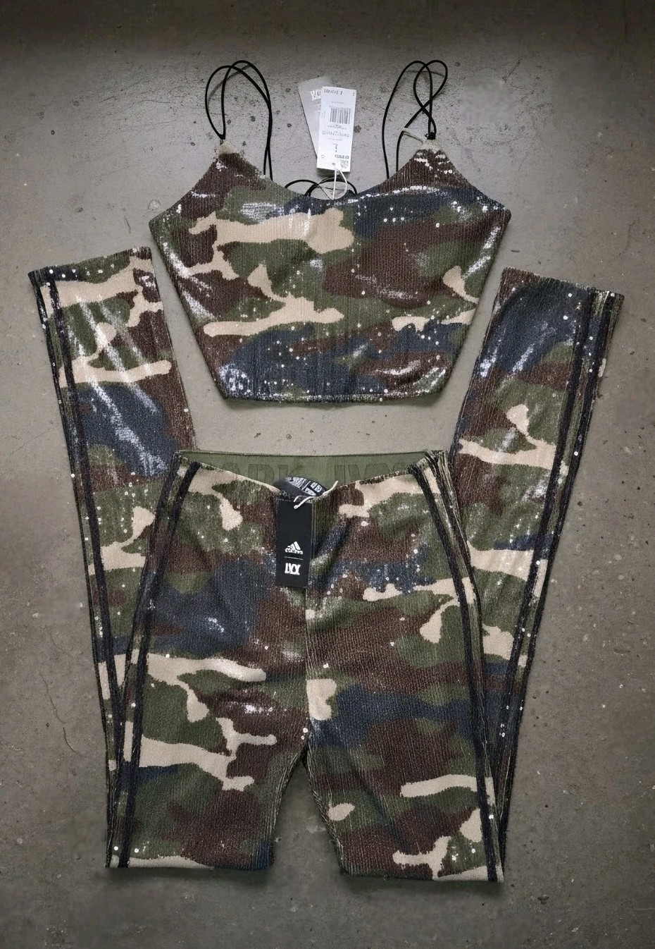 Seller photo, eBay