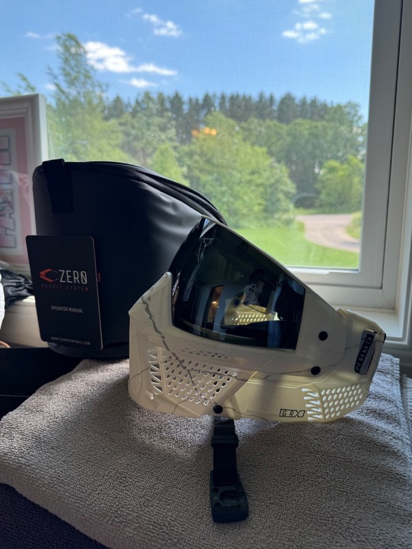 CRBN ZERO paintball goggle system. GRX Fracture Bone (Less). BNIB. Rare!