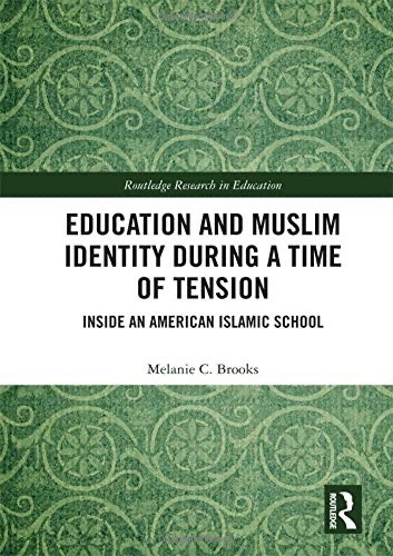 Education and Muslim Identity During a Time of Tension - Hardback Book