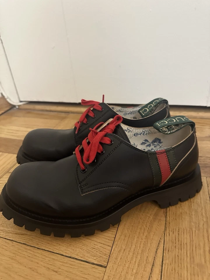 古驰 Arley 平头德比黑色皮革红色鞋带男式 7 英国/8 美国 870 美元零售 — 第 4/4 张图片