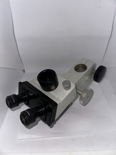 Leitz Wetzlar Trinokular Mikroskopkopf mit Periplan 10x Okularen und Halter