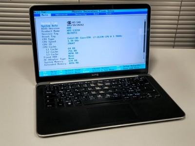 Dell Ultrabook XPS 13 (L321X) Intel  Core  i7-2637M Beleuchtete Tastatur