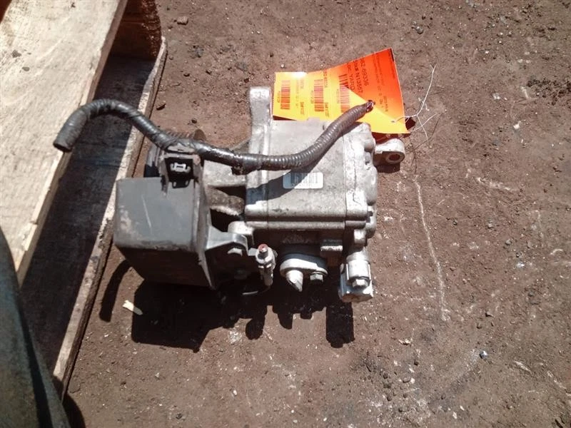 Compresor de aire acondicionado usado se adapta a: 2015 Scion FR-S grado A Foto 2 de 4