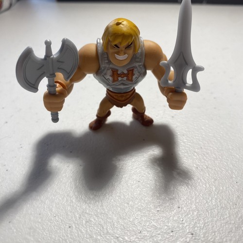 Mattel Masters Of The Universe Battle Armor He Man Figura Eternia Minis 2 pulgadas - Imagen 2 de 3