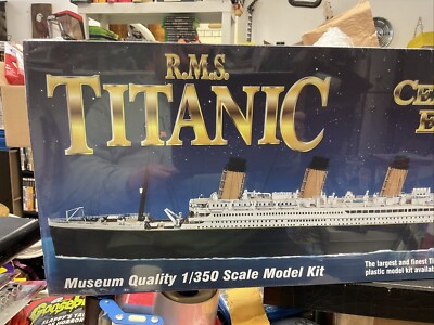 R.M.S. TITANIC 1/350模型キット　タイタニック Amazon | ミニクラフト 1/350 タイタニック 100周年記念
