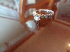 -15--VINTAGE STERLING SILVER RING--925--SIZE--8-------7 STONES--