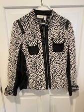 EUC PRE-OWNED CHICO'S BLAZER JACKET SZ-2