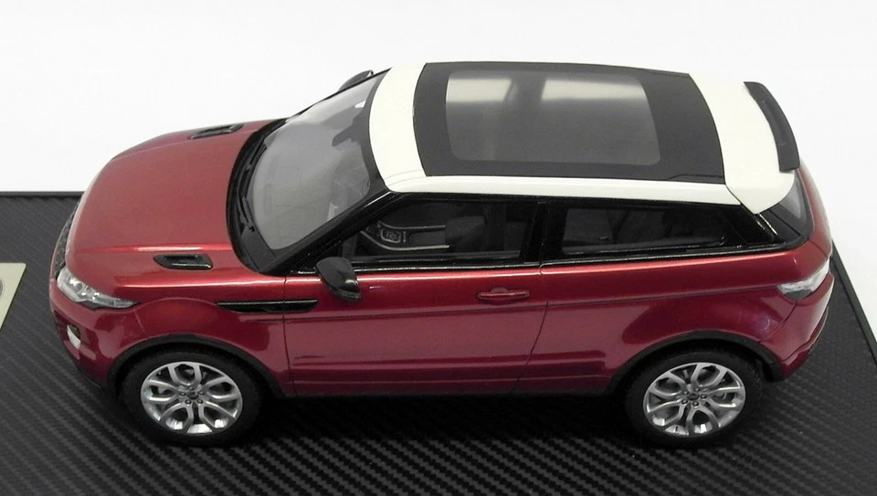 Century Dragon 1/18 Scale CDLR-1002 - 2011 Range Rover Evoque - Red - Image 3 of 4