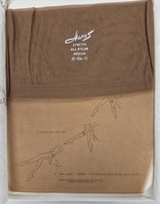 3 PAIR VINTAGE HANES REINFORCED SHEER ALL NYLON LADIES STOCKINGS SIZE 10 1/2-11M