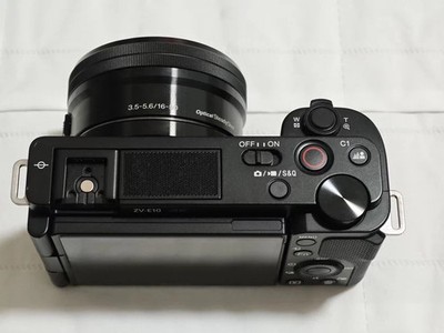 Sony Alpha ZV-E10 APS-C Interchangeable Lens Mirrorless Camera with 16-50mm Lens