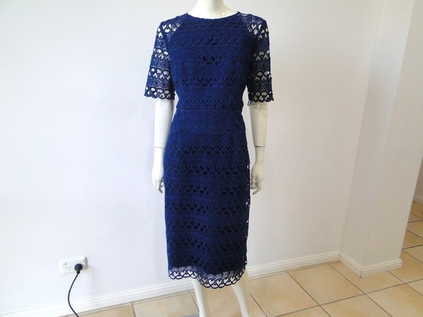 ANTHEA CRAWFORD navy  lace short sleeve pencil dress Sz 14 like new RRP $390.00