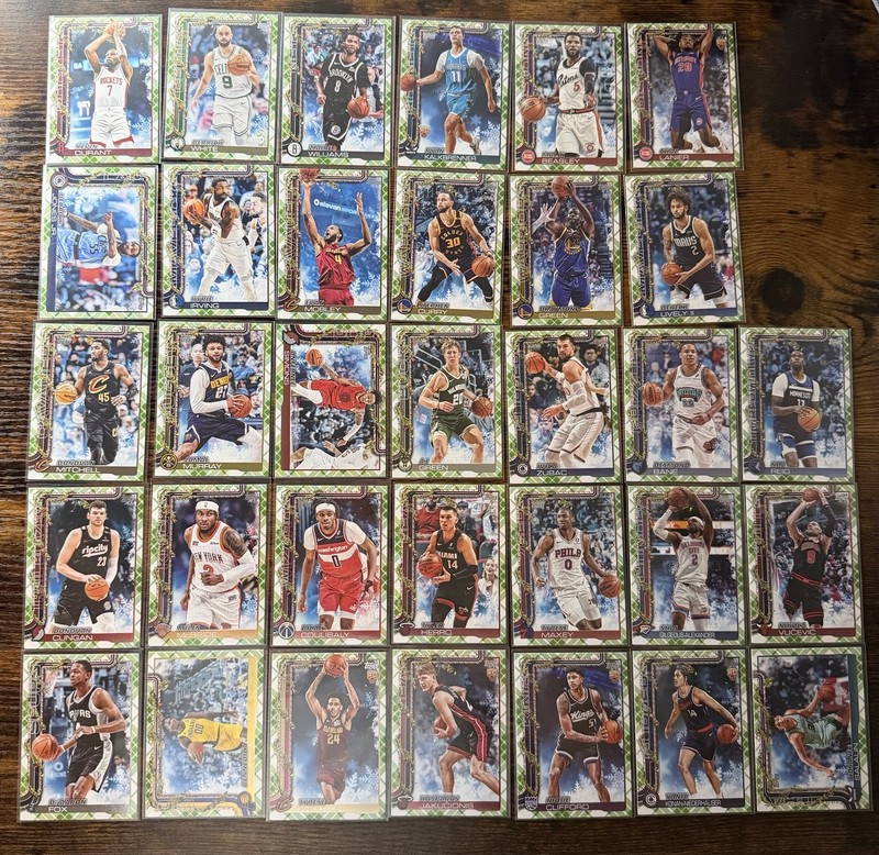 2025 Topps Holiday Plaid Lot (33) SGA, White, Maxey, Fox