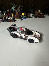 LEGO SPEED CHAMPIONS Audi R18 e-tron quattro 75872 with minifigure
