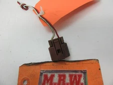 WIRE PLUG CONNECTOR OFF OUTER HEADLIGHT FOG BULB PIGTAIL HARNESS END RIGHT LEFT