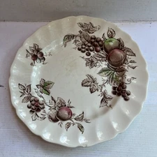 Vintage JOHNSON BROTHERS "Harvest Time" Fruit  Dinner Plate Scalloped