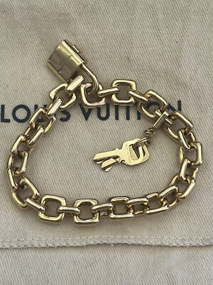 LOUIS VUITTON FRENCH HALLMARK VINTAGE ORIGINAL 18K GOLD LOUIS VUITTON FRENCH HALLMARK VINTAGE ORIGINAL 18K GOLD