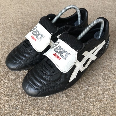 asics testimonial football boots