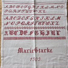 Stickmustertuch Kreuzstich  rot auf Leinen, Handarbeit, 1903
