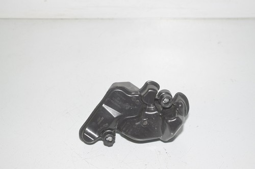 BMW G21 320d F40 F44 F45 F46 G30 G31 G32 Vacuum Accumulator 8581292 ...