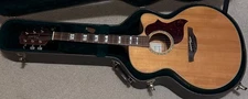 Takamine EG-523SC G-Series Jumbo Acoustic-Electric Cutaway Guitar built in tuner