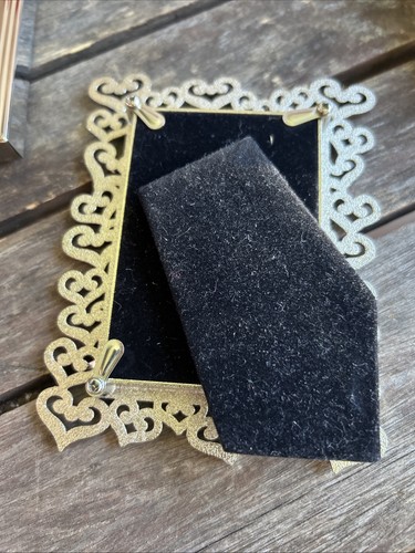 Green Tree Gallery Picture Frames Vintage Silver Tone Hinged Hearts Wallet Size - Picture 2 of 8