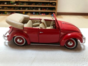 maisto volkswagen cabriolet 1951