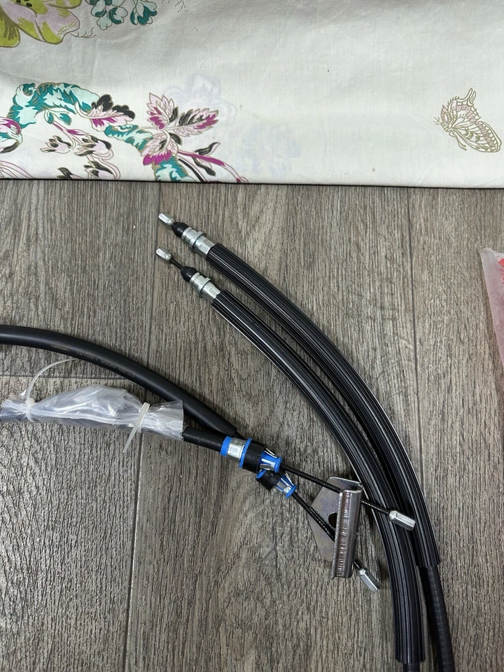 Cable Freno Mano Trasero Izquierdo o Derecho 101801 Febi Freno Mano Estacionamiento Nuevo Foto 4 de 4