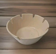 Vintage Melamine Ashtray 4 1/2” 6 Slots Tan Willert Home Products #TT-39