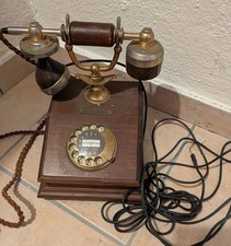 Retro Holztelefon "Lyon" im Stil der 20-er Jahre, DFeAp 301, späte 80-Jahre